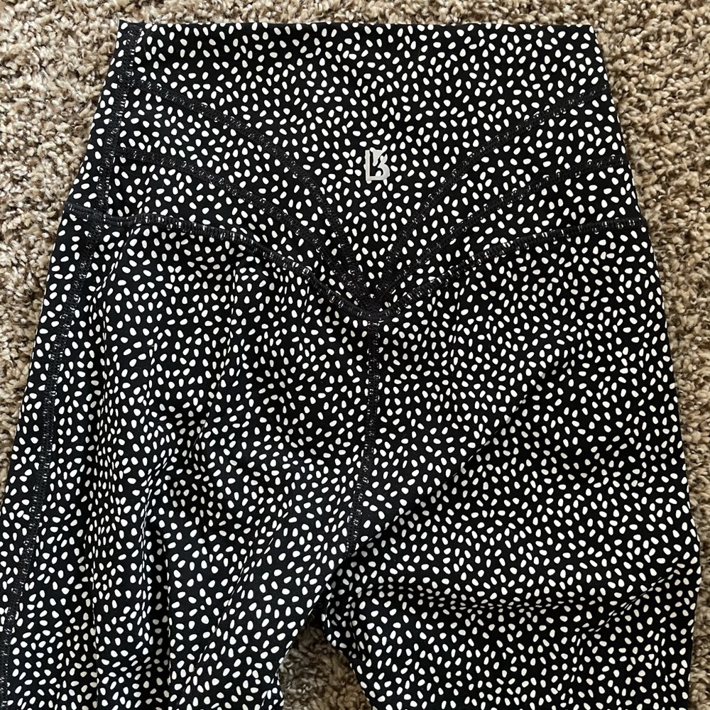 Buffbunny legacy bossy print leggings